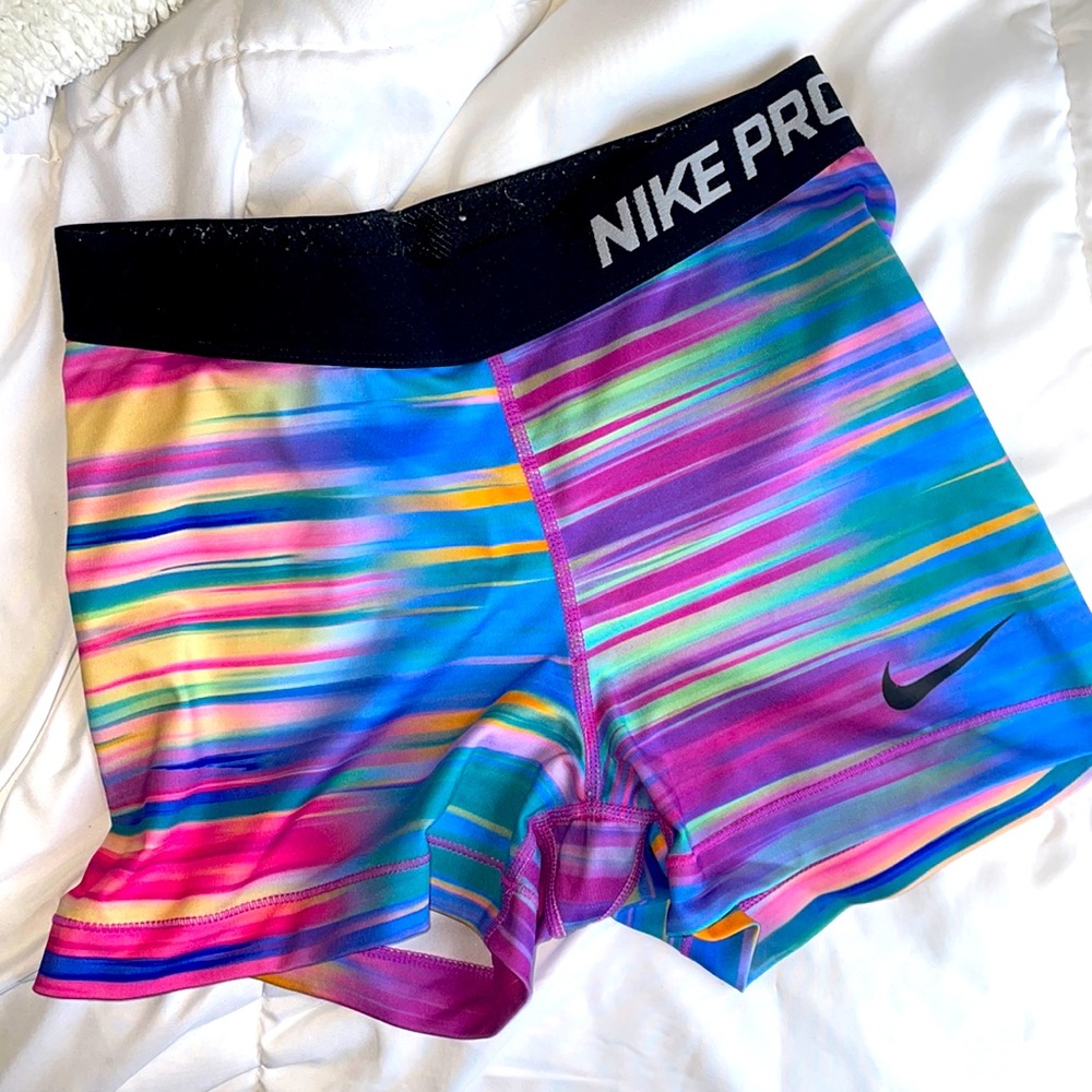 Nike pro women's spandex shorts